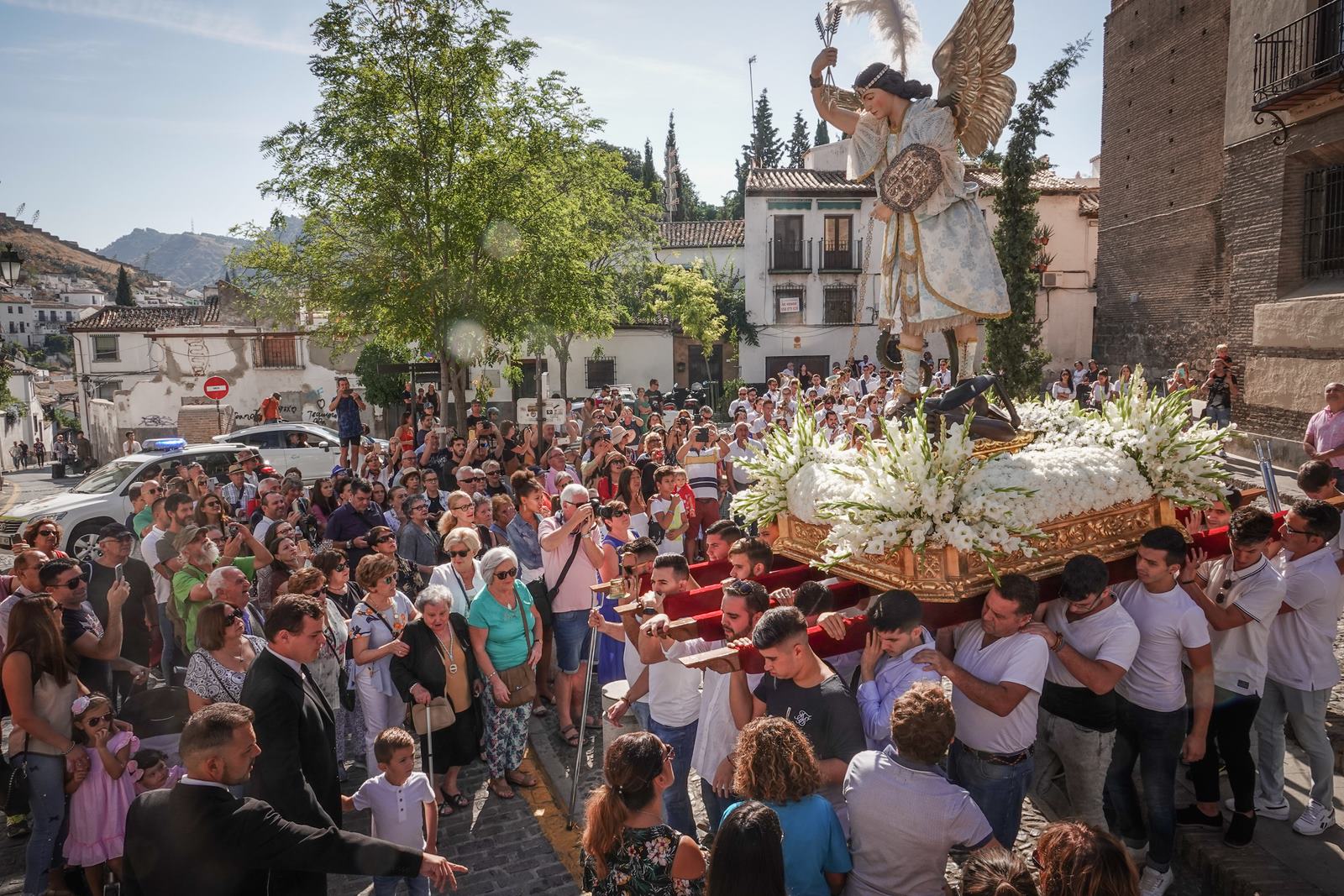 Romería desde la Iglesia del Salvador hacia el Cerro de San Miguel