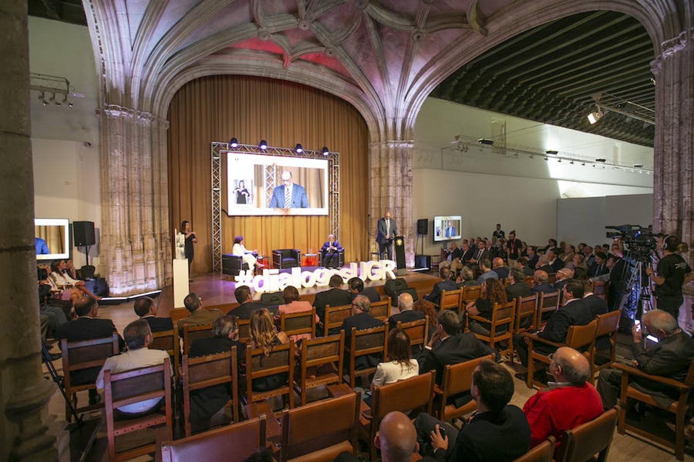 Emilio Gayo se ha declarado «impresionado» y «orgulloso» por la labor de la UGR 