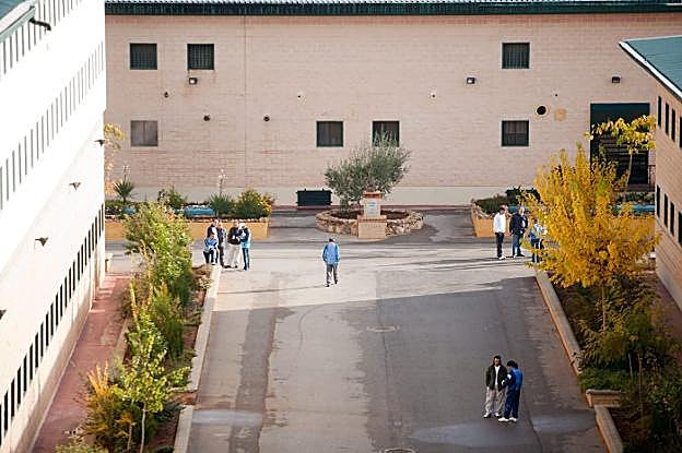 Interior de la prisión provincial de Albolote.