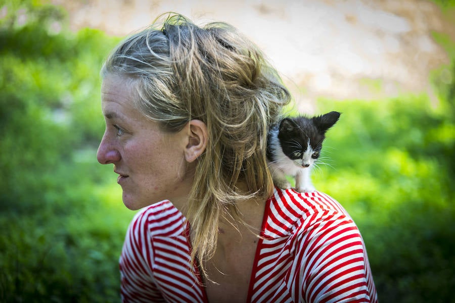 La Policía Local de Órgiva retira con grúa más de veinte vehículos con un preaviso de 24 horas