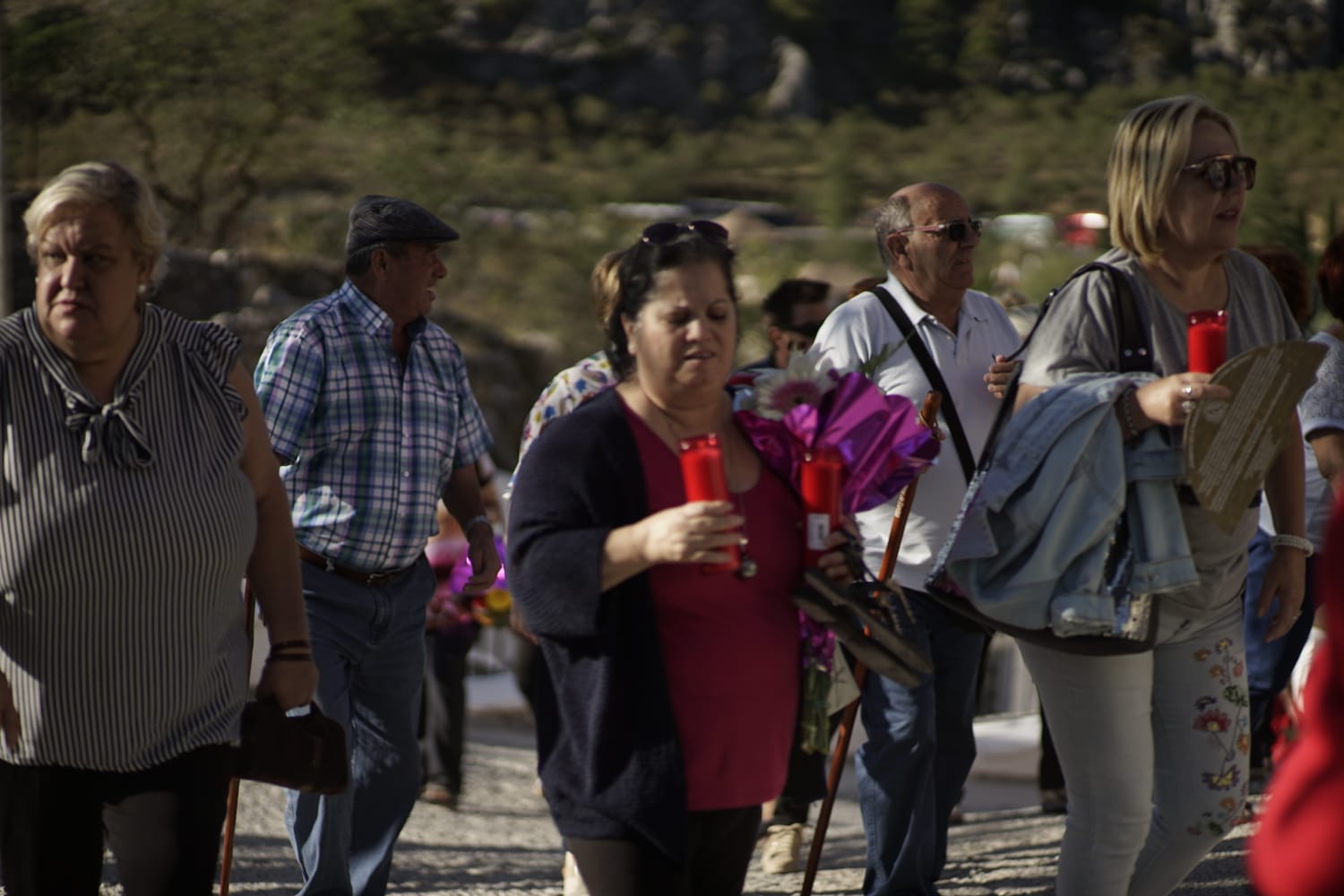 Miles de personas se acercan a este municipio para cumplir con una de las tradiciones más arraigadas en Granada
