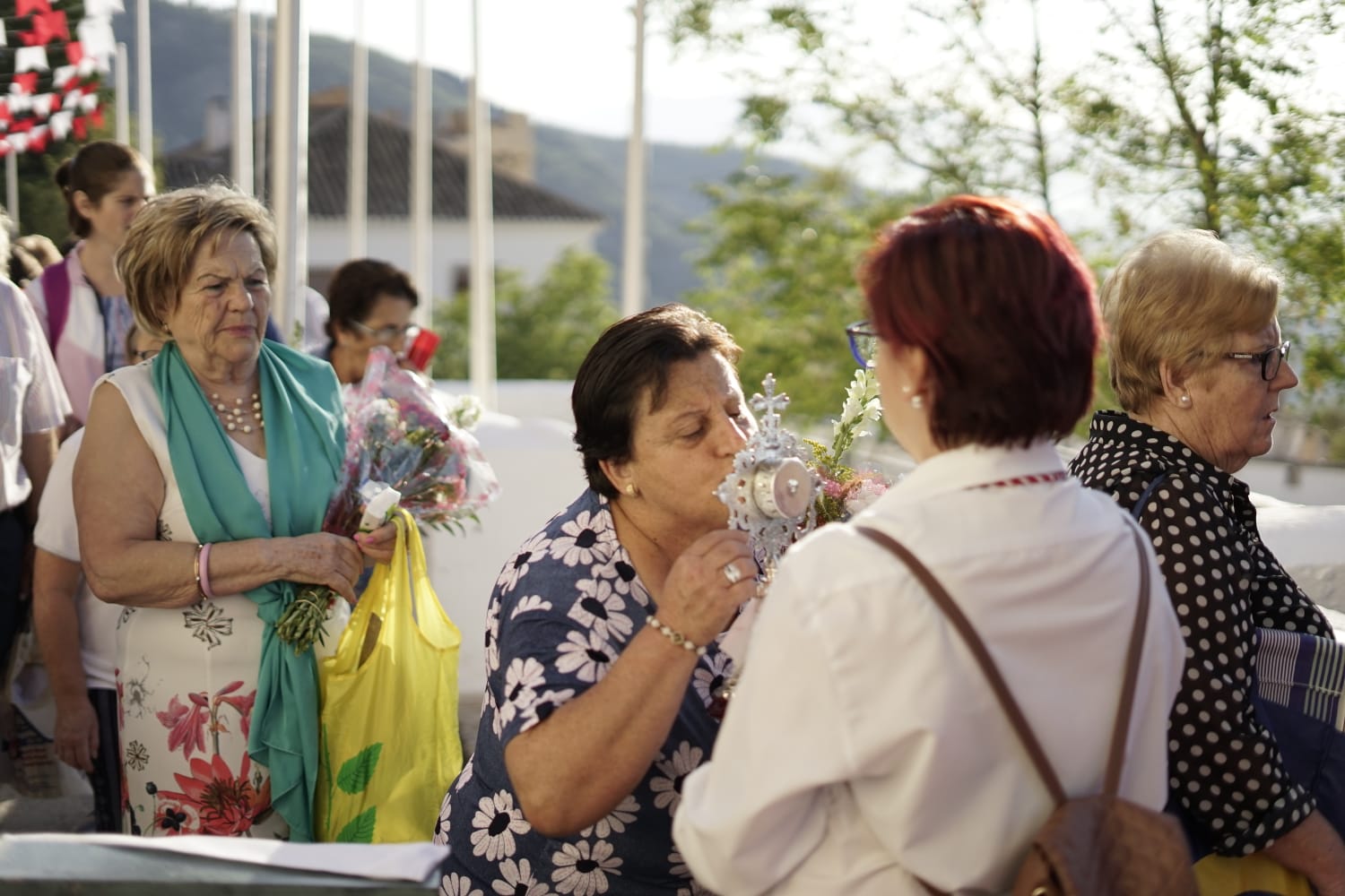 Miles de personas se acercan a este municipio para cumplir con una de las tradiciones más arraigadas en Granada