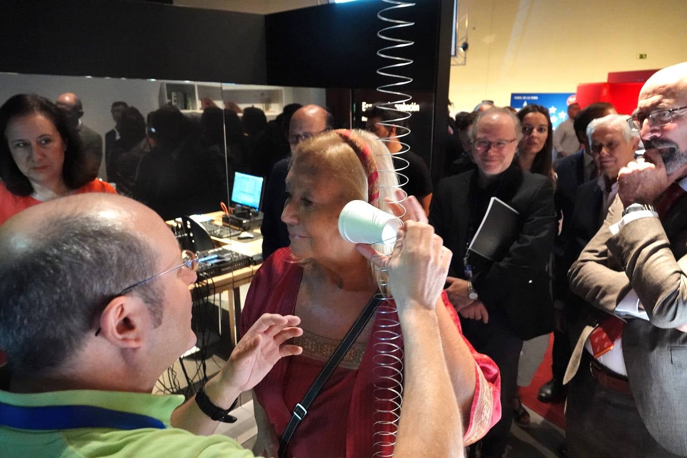 La muestra, inaugurada ayer, supone un acercamiento a la música en su conjunto, desde la raíz del sonido hasta las diversas formas en las que el ser humano lo ha desarrollado y la trama de sensaciones que provoca en él cuando alcanza el oído