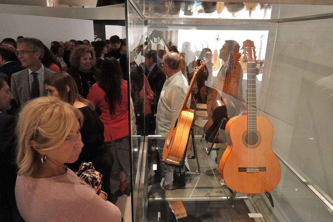 La muestra, inaugurada ayer, supone un acercamiento a la música en su conjunto, desde la raíz del sonido hasta las diversas formas en las que el ser humano lo ha desarrollado y la trama de sensaciones que provoca en él cuando alcanza el oído