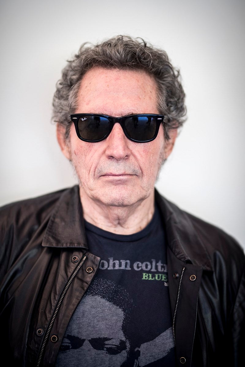 Interpretará grandes clásicos de toda su carrera como 'Bienvenidos', 'Santa Lucía' o 'Rock de una noche de verano', acompañado de su banda, los Black Betty Boys, y una orquesta sinfónica dirigida por Carlos Checa