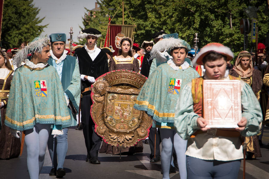 Ambiente de fiesta en las calles de la capital 