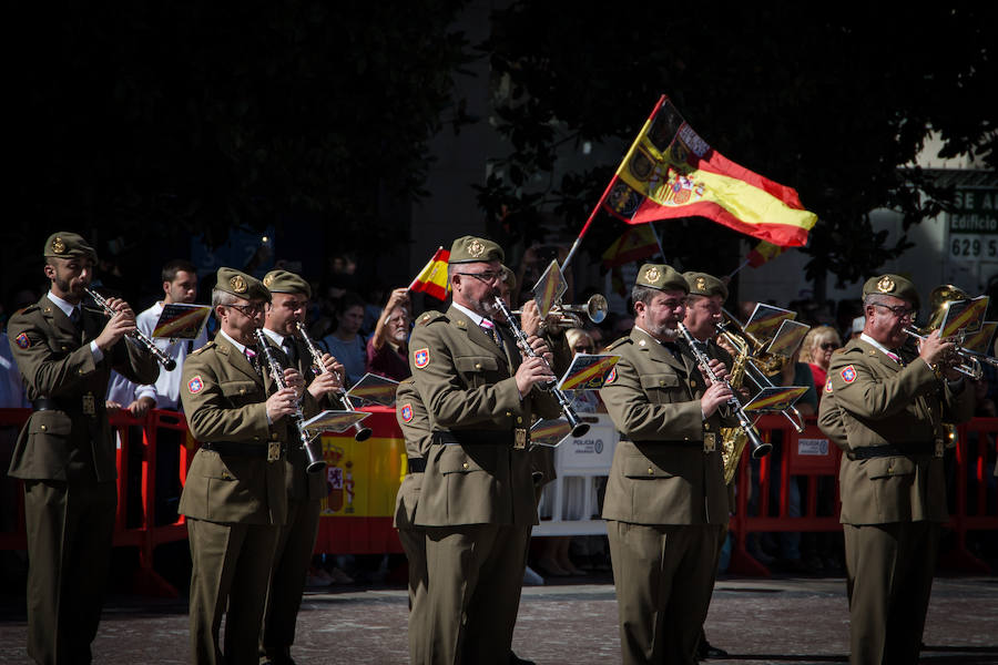 Ambiente de fiesta en las calles de la capital 