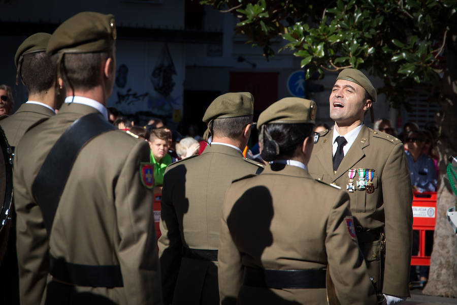 Ambiente de fiesta en las calles de la capital 