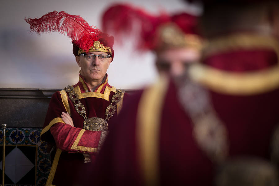 Ambiente de fiesta en las calles de la capital 