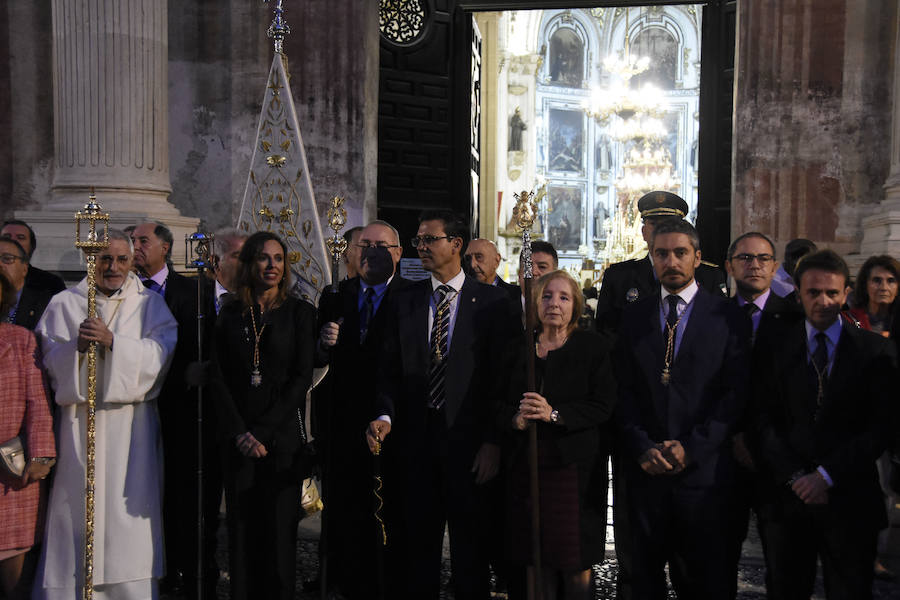 Lleno de público el recorrido de la procesión que ha discurrido por Ancha de Santo Domingo hasta desembocar en calle Jesús y María y San Matías