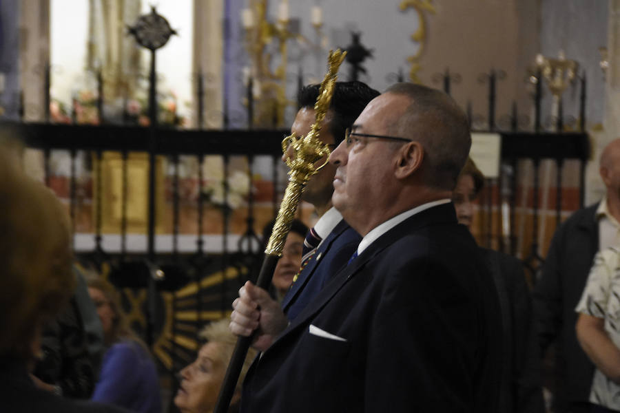 Lleno de público el recorrido de la procesión que ha discurrido por Ancha de Santo Domingo hasta desembocar en calle Jesús y María y San Matías