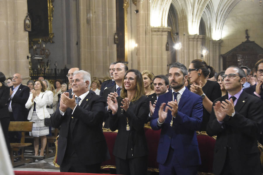 Lleno de público el recorrido de la procesión que ha discurrido por Ancha de Santo Domingo hasta desembocar en calle Jesús y María y San Matías