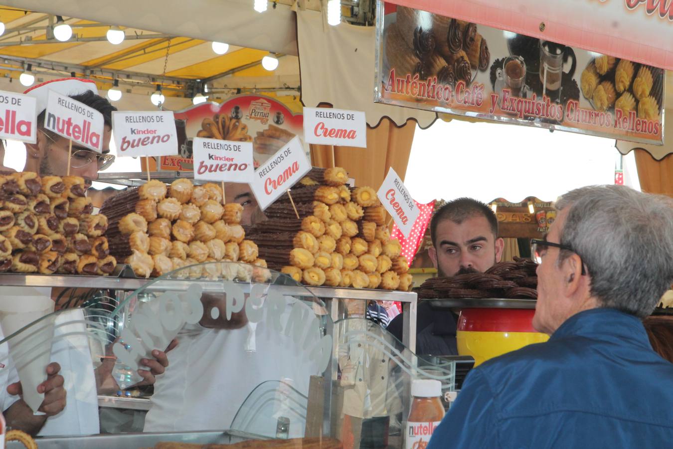 De cara a la tarde el ferial se ambientó. Las ganas de fiesta seguían ahí, aunque con más tranquilidad, que aún queda una semana por delante