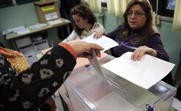Los partidos podrán gastar en Almería 318.779 euros para las elecciones andaluzas