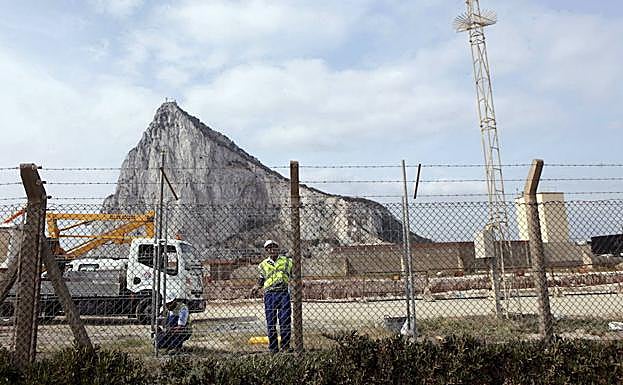 Gibraltar preparará el 'Brexit' abrupto a partir de enero