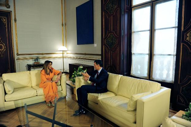 Susana Díaz y Pedro Sánchez, en su encuentro de ayer.