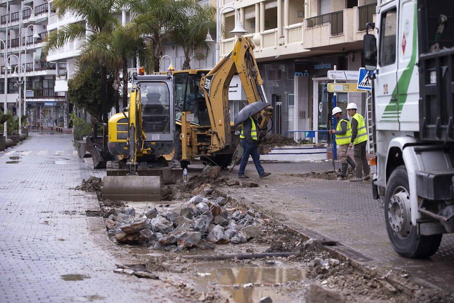 En apenas dos meses, «para Navidad» según la alcaldesa Trinidad Herrera, el paseo marítimo del Altillo, un lugar emblemático para Almuñécar, estrenará nueva imagen