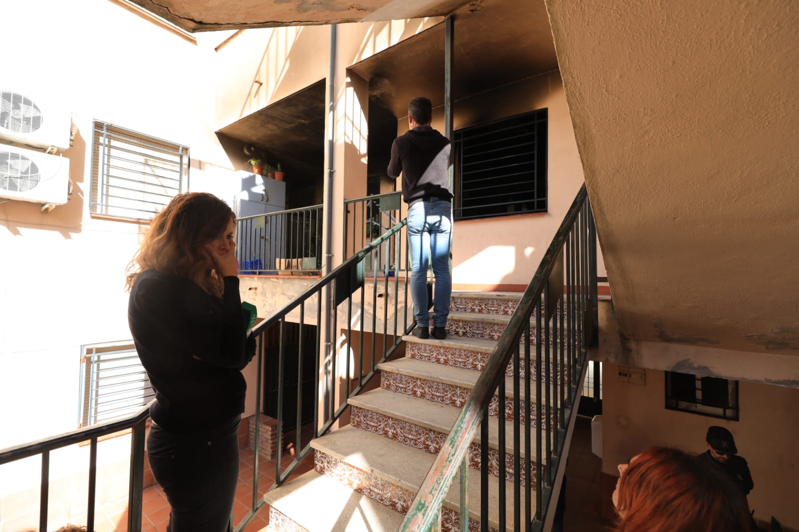 Quince personas han tenido que ser desalojadas mientras los Bomberos intervenían en el inmueble