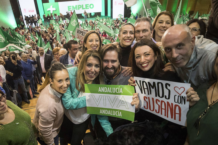 La presidenta de la Junta ha abierto este jueves en Granada la campaña electoral, que se prolongará hasta el día 30