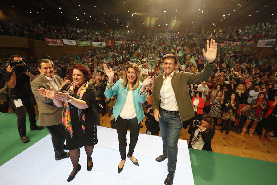 La presidenta de la Junta ha abierto este jueves en Granada la campaña electoral, que se prolongará hasta el día 30