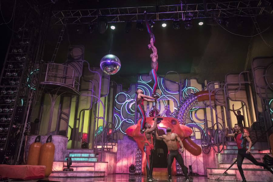 The Hole Zero, la precuela del show de cabaret, circo y música se establece en Granada durante diez días para recrear la Nochevieja neoyorquina de 1979