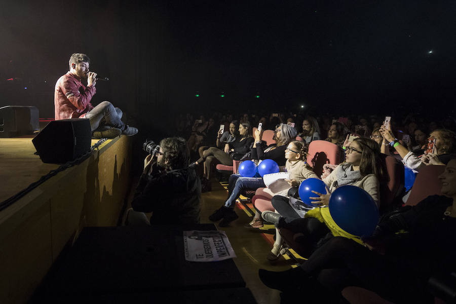 El gallego arrastró a una importante legión de fans hasta el Palacio de Congresos de la capital 