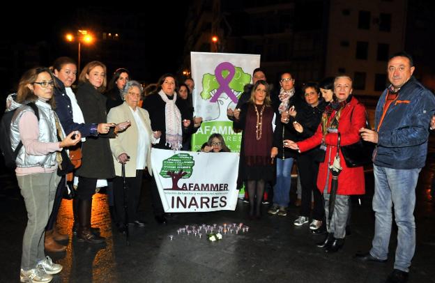 Acto de Afammer en Linares en memoria de las víctimas.