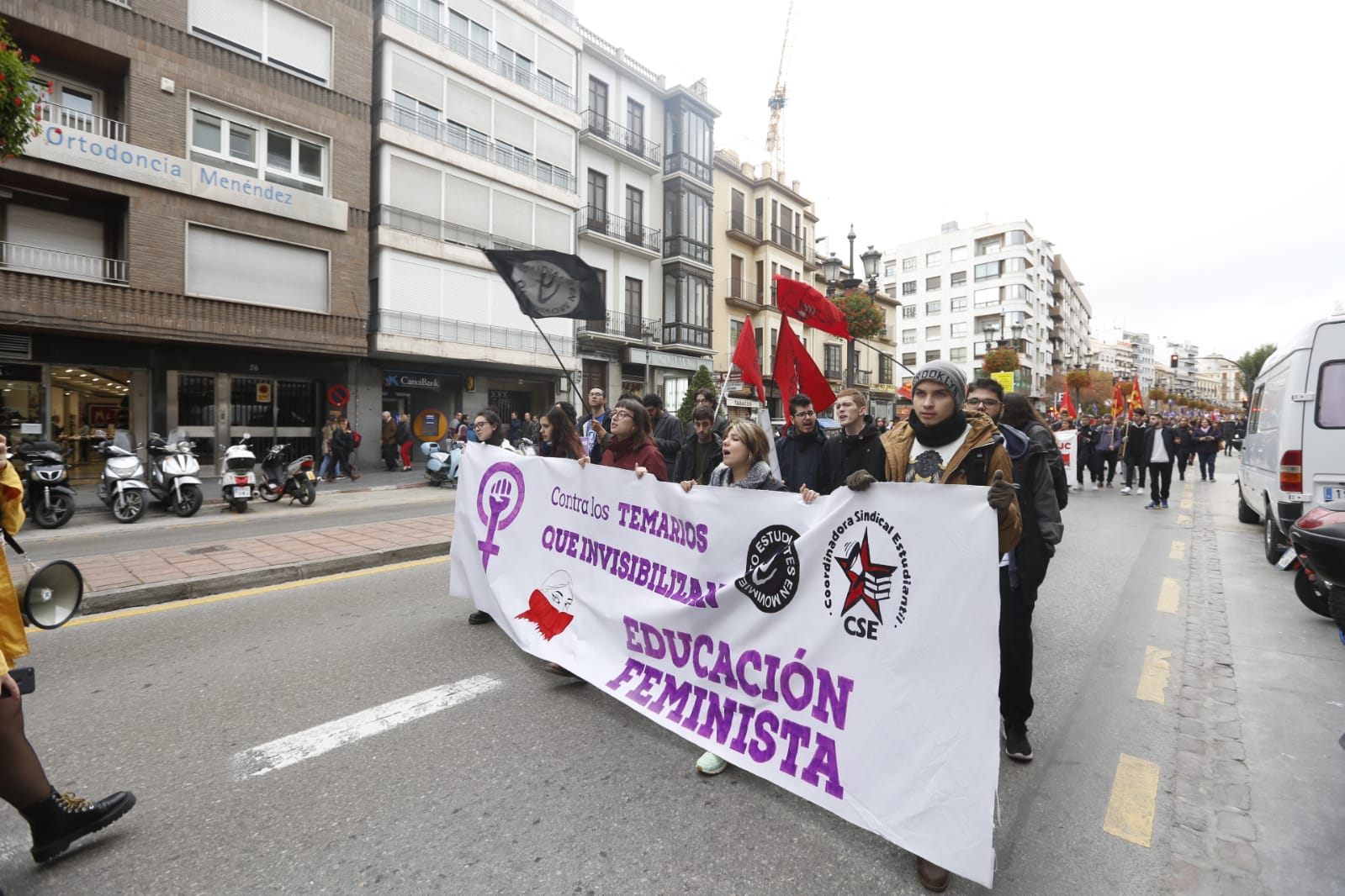 Más de 3.000 personas se manifiestan contra est lacra social