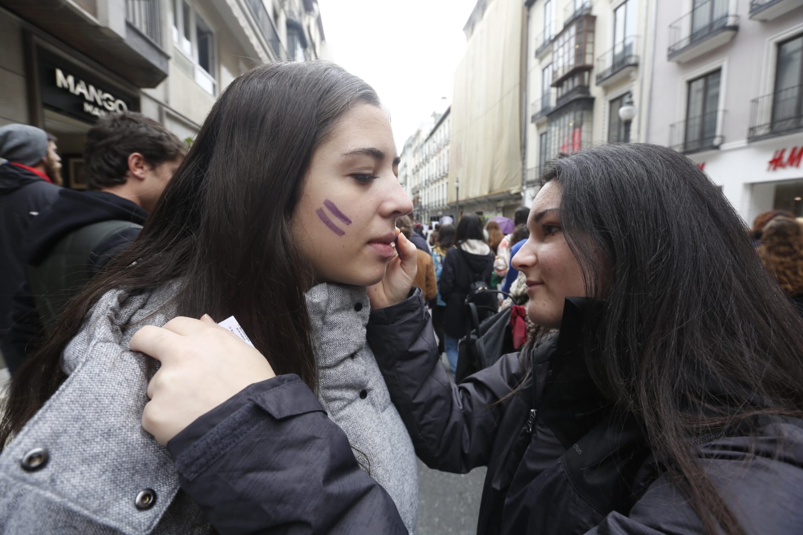 Más de 3.000 personas se manifiestan contra est lacra social