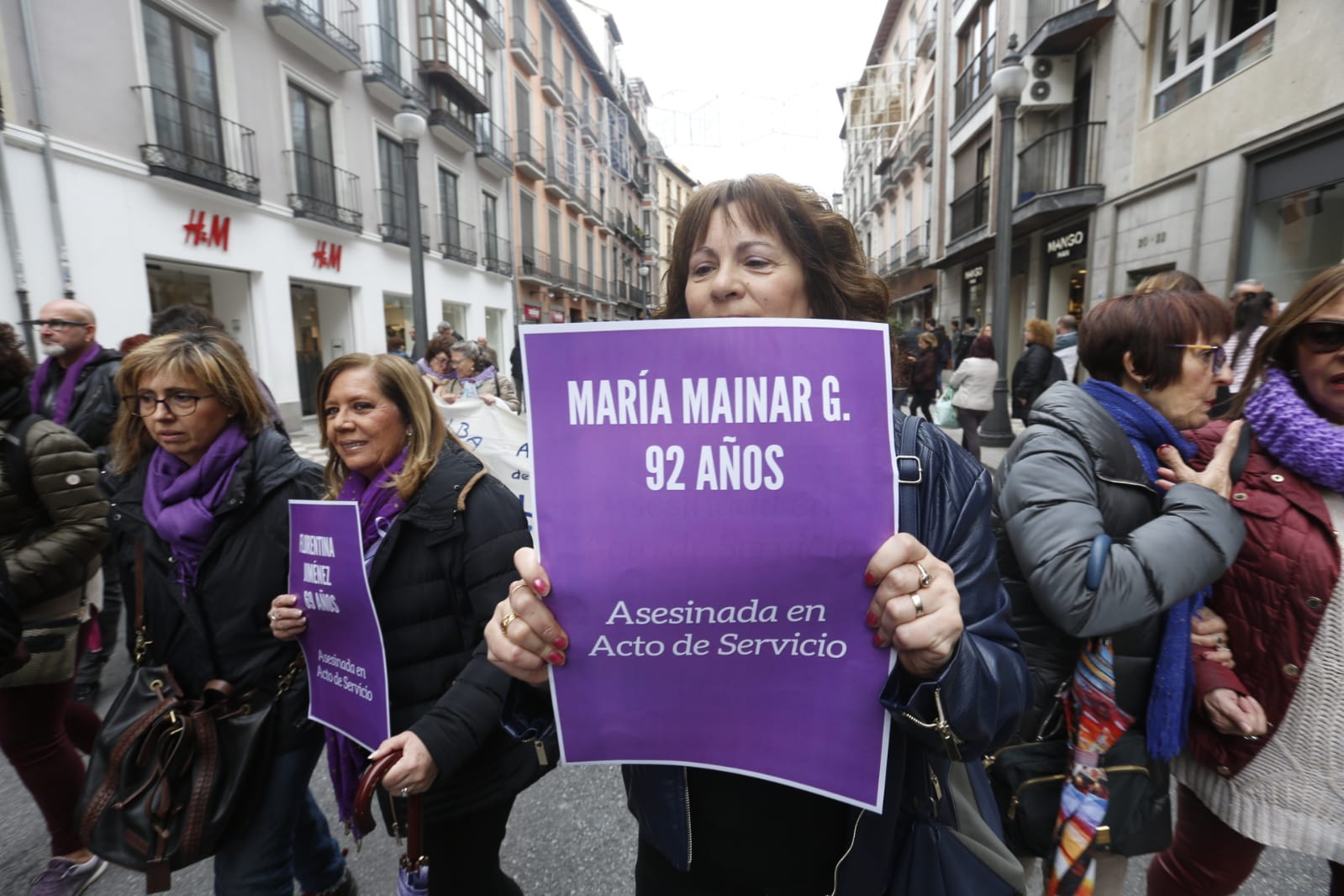 Más de 3.000 personas se manifiestan contra est lacra social