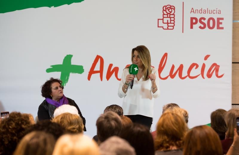 La presidenta de la Junta ha visitado Granada este 25-N en plena campaña electoral