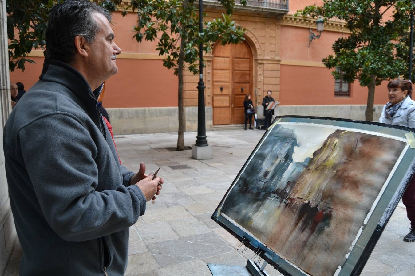 Un centenar de pintores de Andalucía Oriental celebraron el domingo, 25 de noviembre, el Día Mundial de la Acuarela, en el entorno de la Catedral de Granada