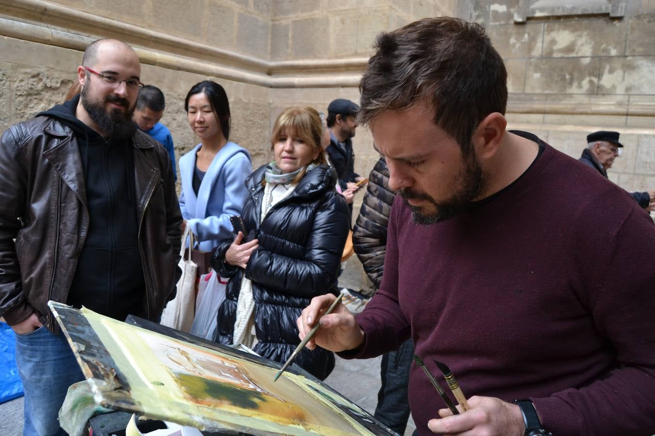 Un centenar de pintores de Andalucía Oriental celebraron el domingo, 25 de noviembre, el Día Mundial de la Acuarela, en el entorno de la Catedral de Granada