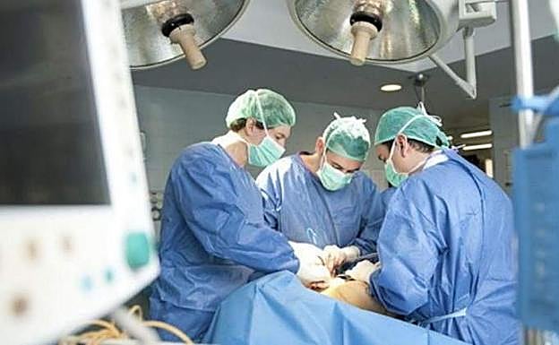 Salud | Alertan de que la reducción del estómago para perder peso reduce tanto la grasa como el músculo