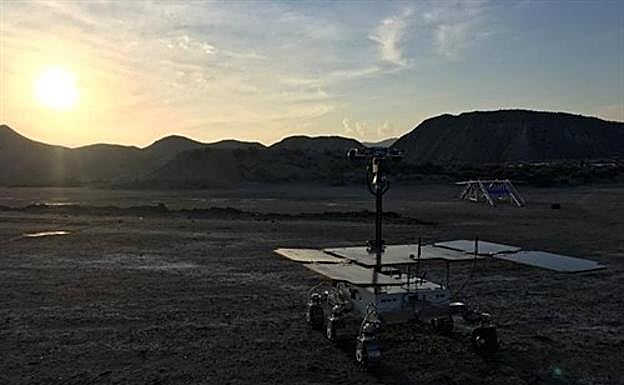 Reino Unido adiestra en el desierto de Tabernas el rover ExoMars para Marte