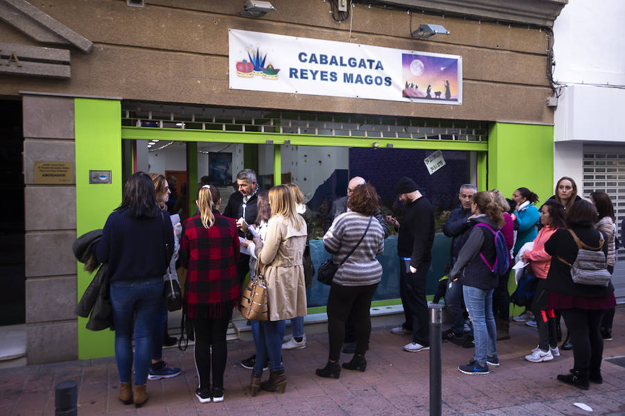 Fotos: Motril se prepara para su cabalgada de Reyes