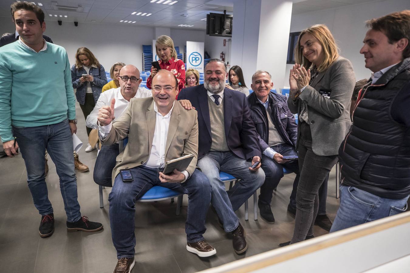 Repaso en instantáneas de una jornada intensa de elecciones en Granada