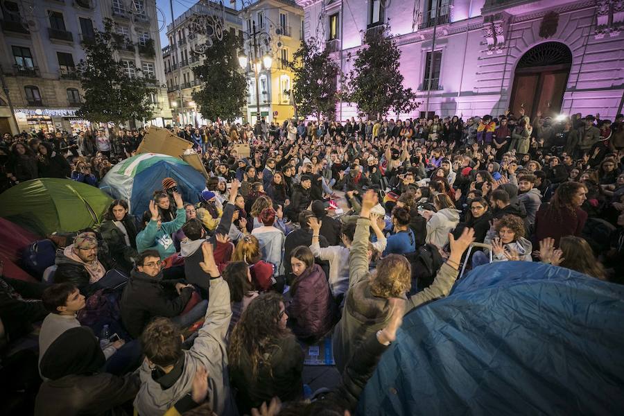 Consideran que «el motivo principal de que Vox haya llegado al Parlamento es que los partidos de izquierda no están unidos»