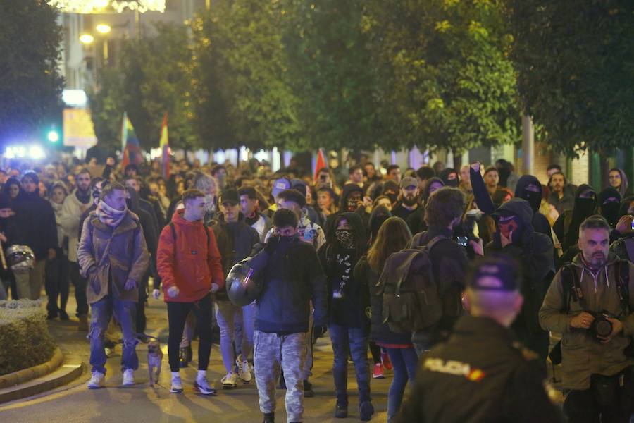 Consideran que «el motivo principal de que Vox haya llegado al Parlamento es que los partidos de izquierda no están unidos»