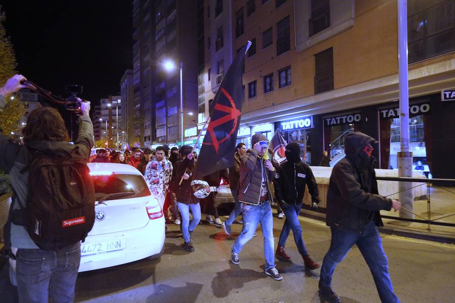 Consideran que «el motivo principal de que Vox haya llegado al Parlamento es que los partidos de izquierda no están unidos»