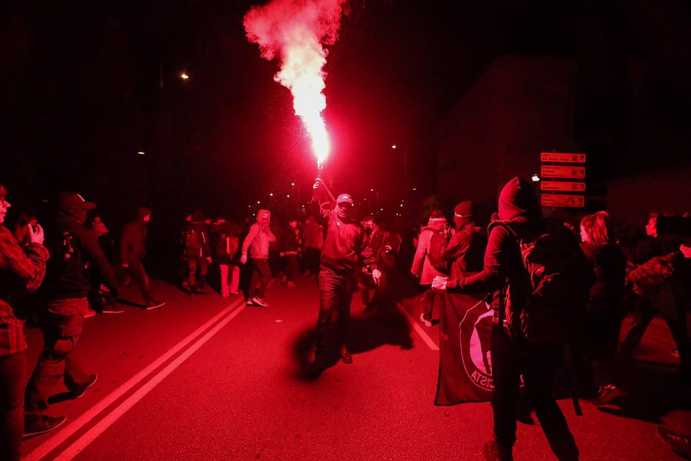 Consideran que «el motivo principal de que Vox haya llegado al Parlamento es que los partidos de izquierda no están unidos»