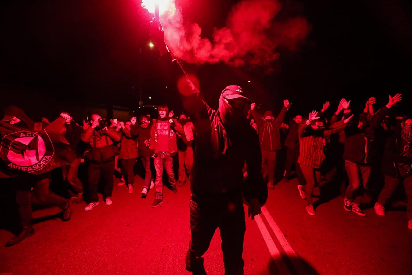 Consideran que «el motivo principal de que Vox haya llegado al Parlamento es que los partidos de izquierda no están unidos»