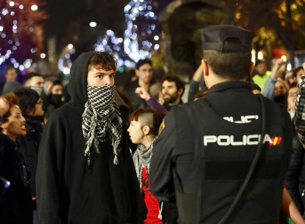 Prosiguen las protestas tras los resultados de las elecciones andaluzas del domingo