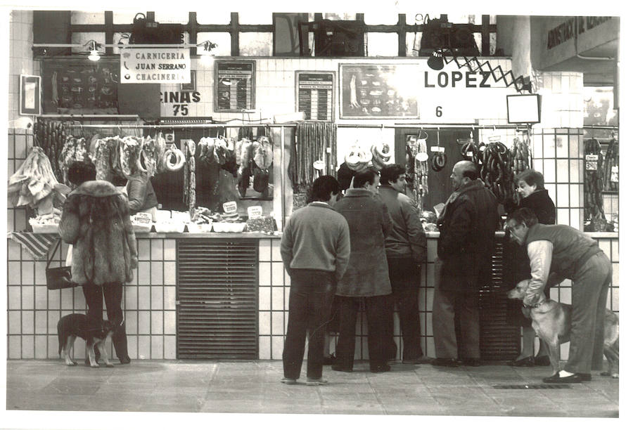 Ambiente en el mercado. 1986