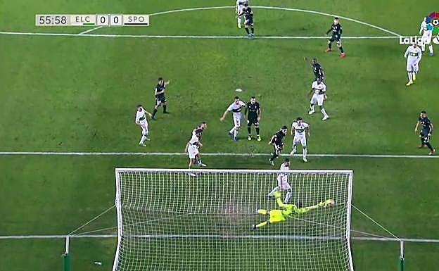 Francis firmó la mejor parada de la jornada. 