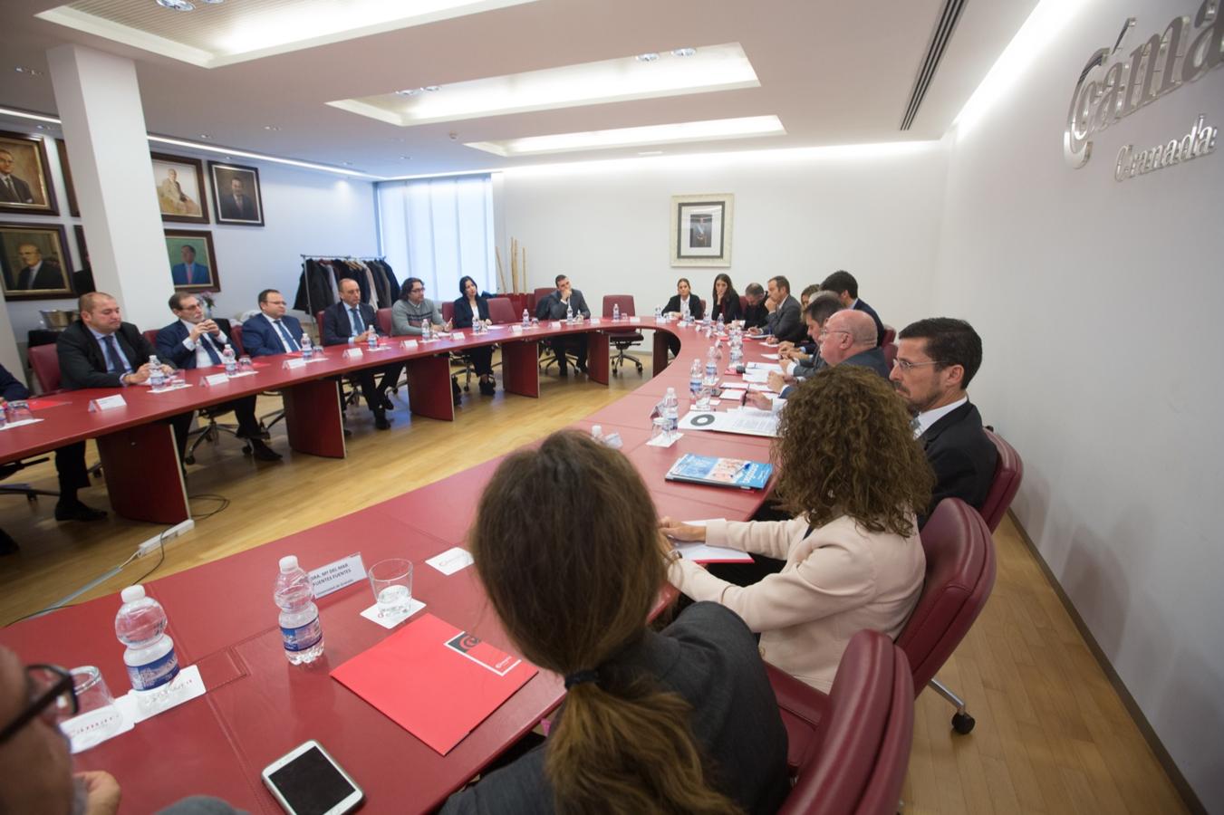 La Cámara de Comercio ha presentado este martes las conclusiones del foro de trabajo Directores Financieros Marco Emprendimiento y ha destacado que existen en la provincia «grandes empresas, especialmente en el sector de la tecnología y la biotecnología»