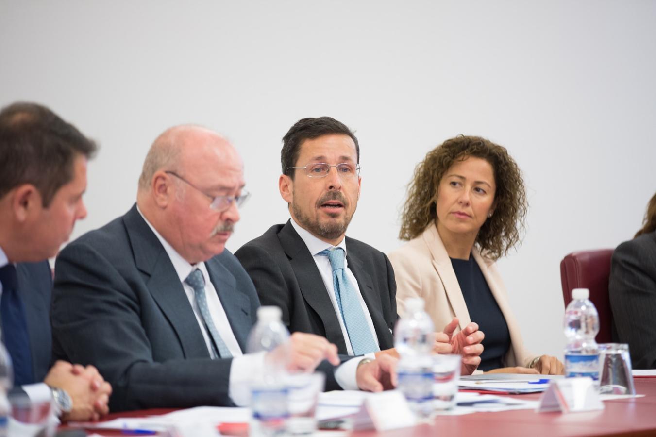 La Cámara de Comercio ha presentado este martes las conclusiones del foro de trabajo Directores Financieros Marco Emprendimiento y ha destacado que existen en la provincia «grandes empresas, especialmente en el sector de la tecnología y la biotecnología»