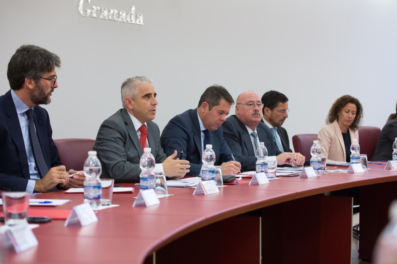 La Cámara de Comercio ha presentado este martes las conclusiones del foro de trabajo Directores Financieros Marco Emprendimiento y ha destacado que existen en la provincia «grandes empresas, especialmente en el sector de la tecnología y la biotecnología»