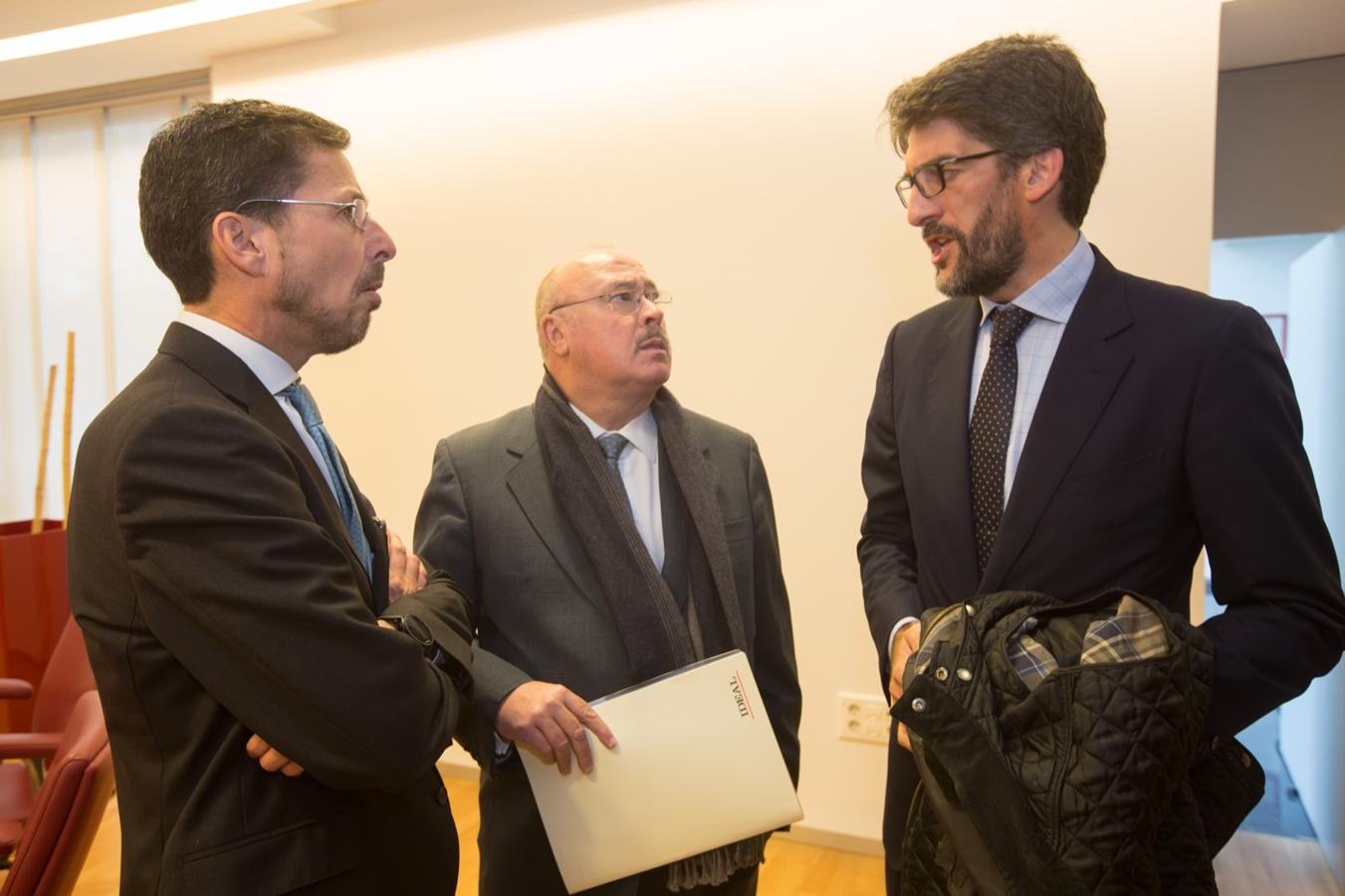 La Cámara de Comercio ha presentado este martes las conclusiones del foro de trabajo Directores Financieros Marco Emprendimiento y ha destacado que existen en la provincia «grandes empresas, especialmente en el sector de la tecnología y la biotecnología»