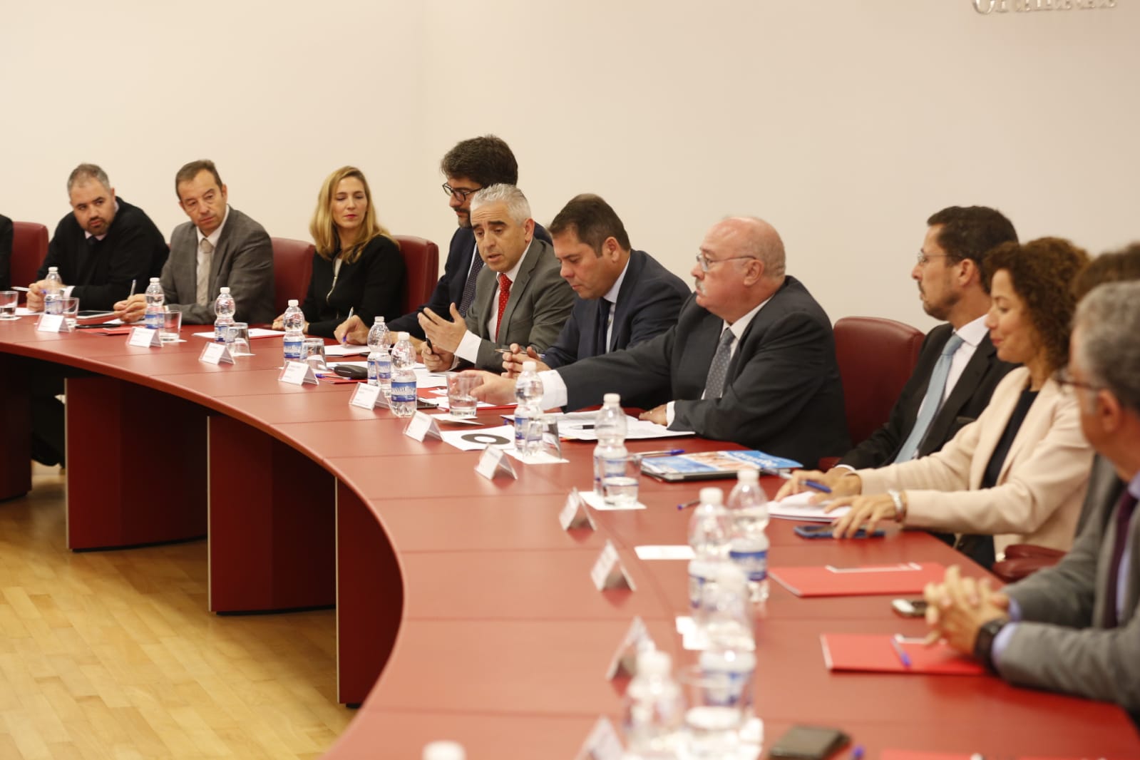 La Cámara de Comercio ha presentado este martes las conclusiones del foro de trabajo Directores Financieros Marco Emprendimiento y ha destacado que existen en la provincia «grandes empresas, especialmente en el sector de la tecnología y la biotecnología»